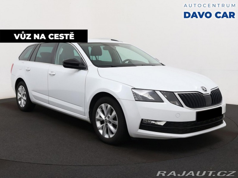 Škoda Octavia 1,6 TDI DSG Clever DPH se
