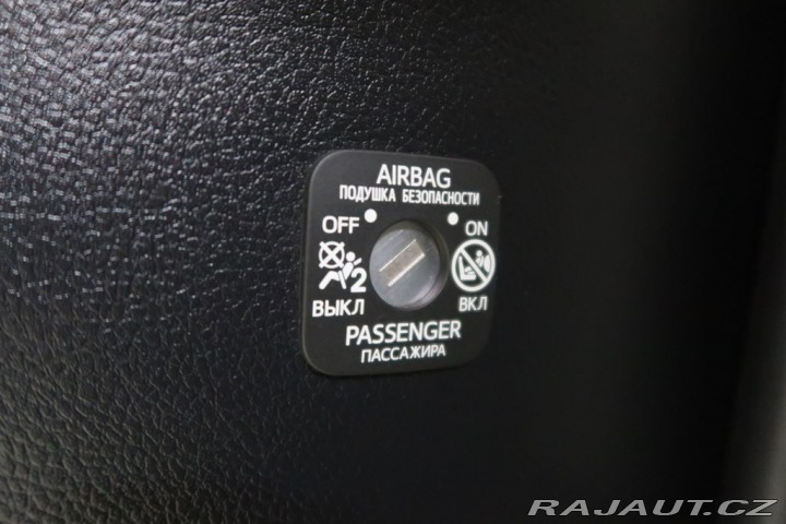 Toyota Auris 1.4D4-D,CZ,66kW,Manuál 2015