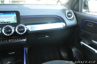 Mercedes-Benz GLB 200d 4MATIC TAŽNÉ PANORAM 2023