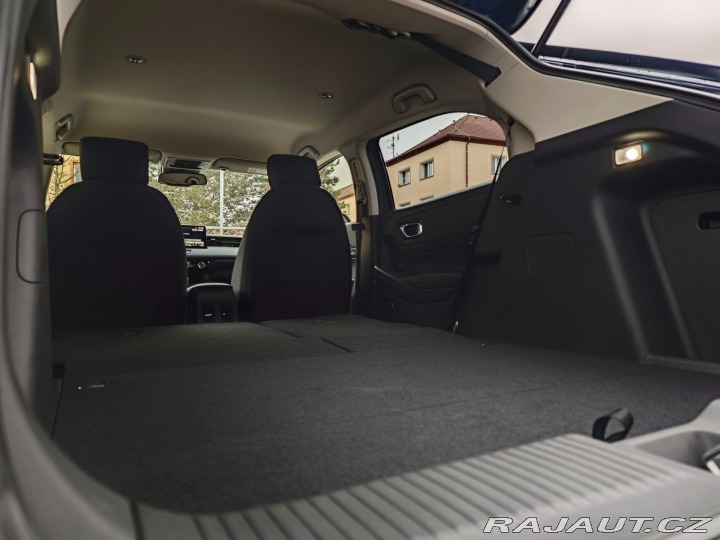 Honda HR-V 1.5 e:HEV Elegance SKLADE 2025