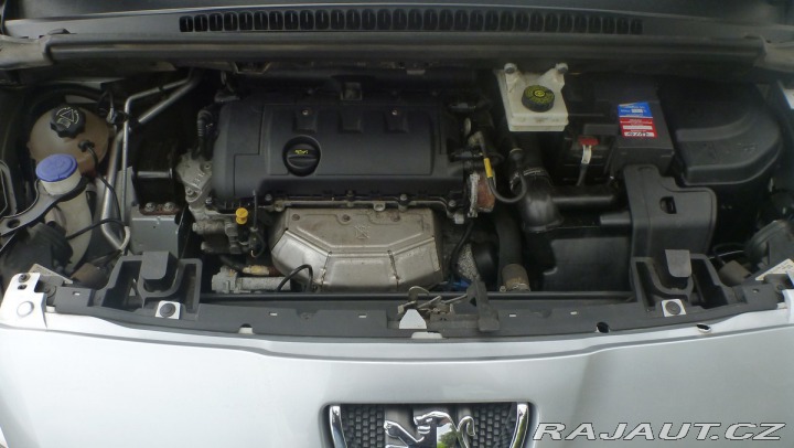 Peugeot 5008 1.6 VTI- NEJEDE 606385292 2010