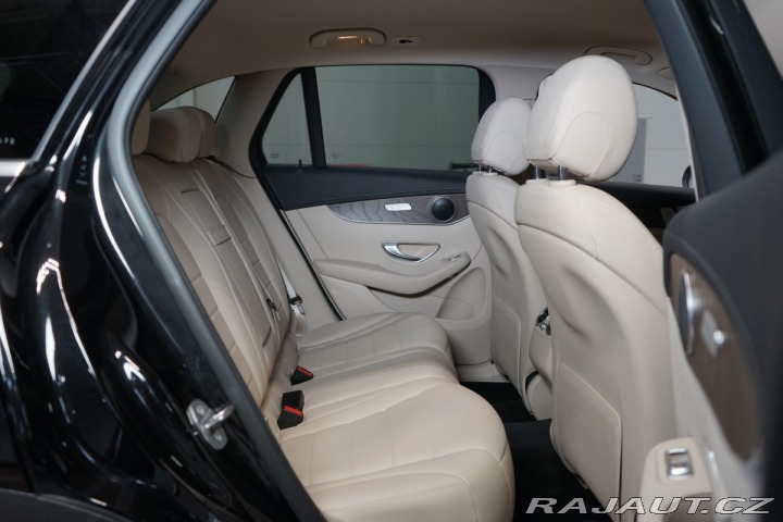 Mercedes-Benz GLC 250*4MATIC*360*LED*CZ 2018