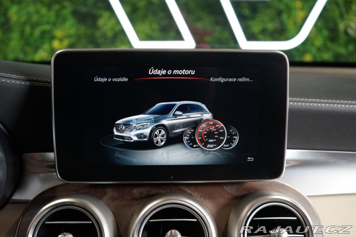 Mercedes-Benz GLC 250*4MATIC*360*LED*CZ 2018