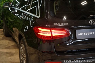 Mercedes-Benz GLC 250*4MATIC*360*LED*CZ 2018
