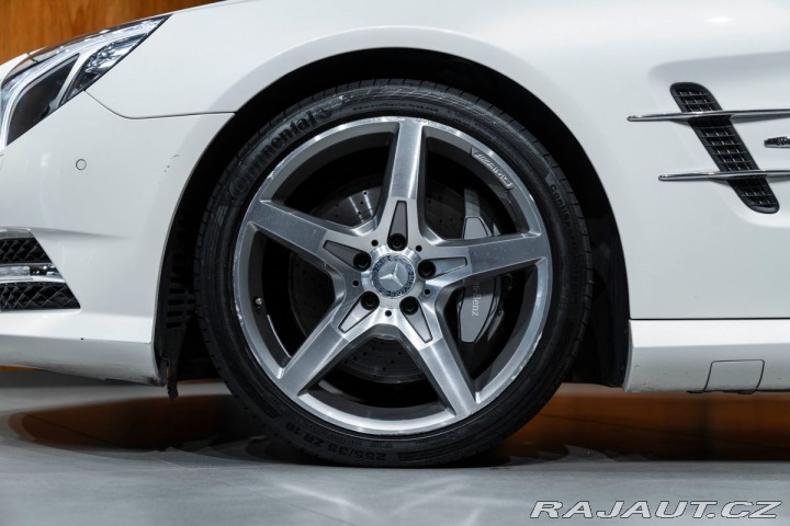 Mercedes-Benz SL Roadster, AMG Line, Kamer 2012