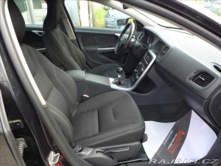 Volvo V60 1,6 D DIGI AC NAVI 2013