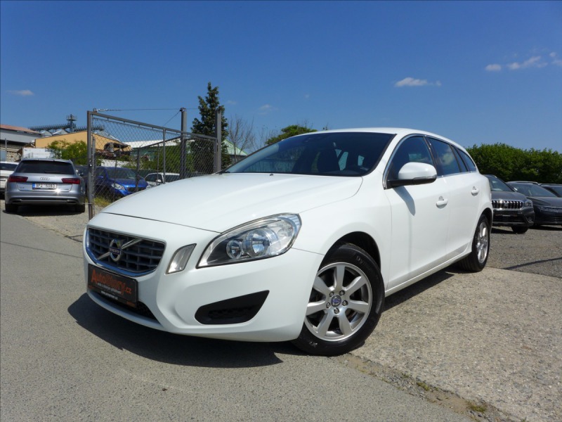 Volvo V60 1,6 D DIGI AC, SERVIS