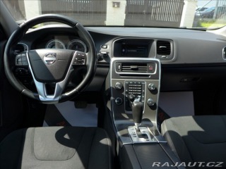 Volvo V60 1,6 D DIGI AC, SERVIS 2012