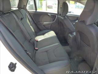 Volvo V60 1,6 D DIGI AC, SERVIS 2012