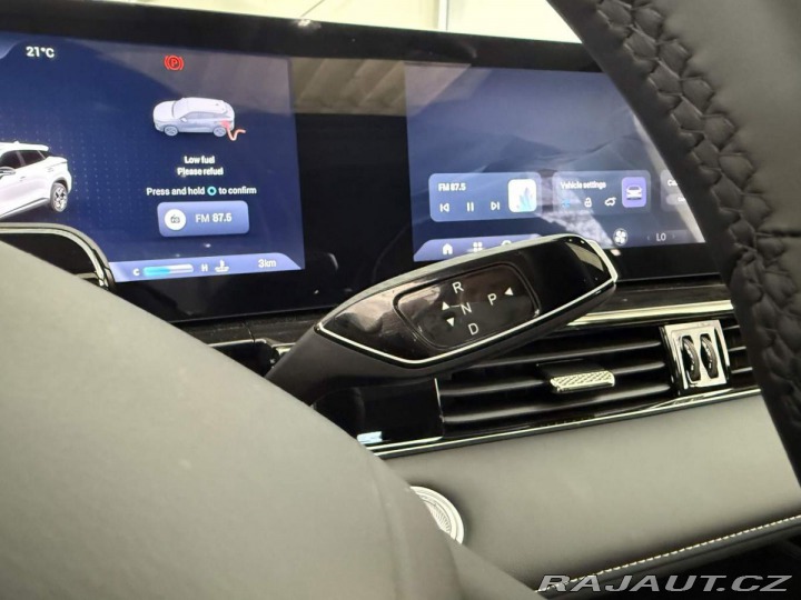 Ostatní značky Ostatní modely Omoda 5 Premium 1.6 tGDI 2024