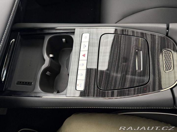 Ostatní značky Ostatní modely Omoda 5 Premium 1.6 tGDI 2024