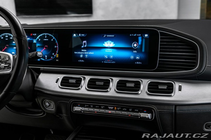 Mercedes-Benz GLE Tažné, head-up, asistenty 2019