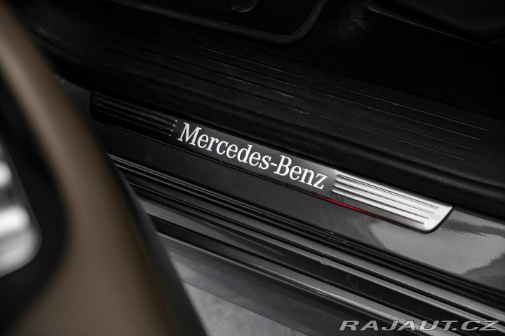 Mercedes-Benz GLE Tažné, head-up, asistenty 2019