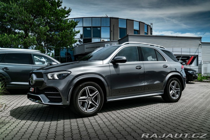 Mercedes-Benz GLE Tažné, head-up, asistenty 2019