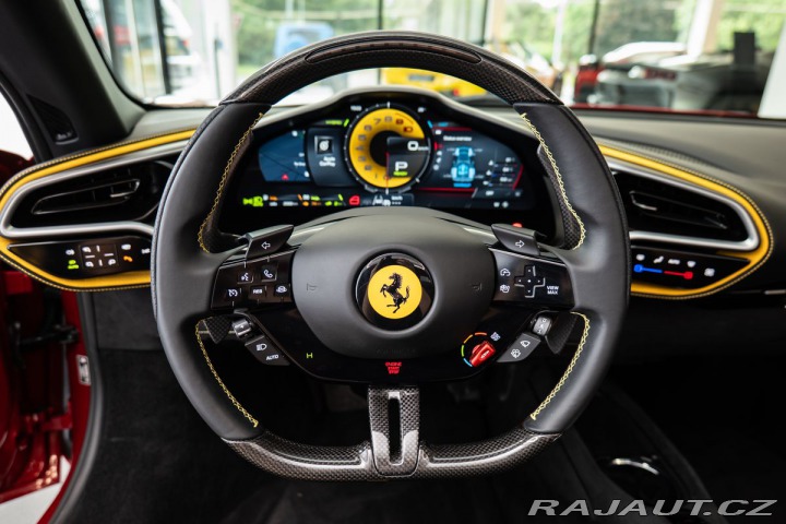 Ferrari 296 GTS 2025