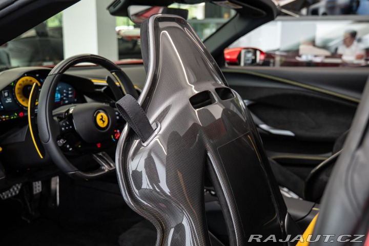 Ferrari 296 GTS 2025