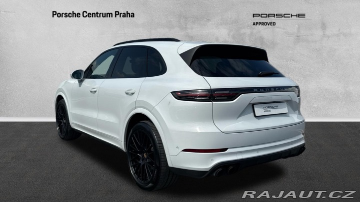 Porsche Cayenne 2022
