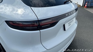Porsche Cayenne  2022