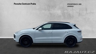 Porsche Cayenne  2022