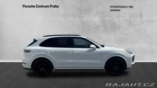 Porsche Cayenne  2022