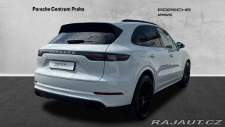 Porsche Cayenne  2022