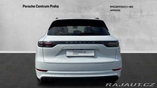 Porsche Cayenne  2022