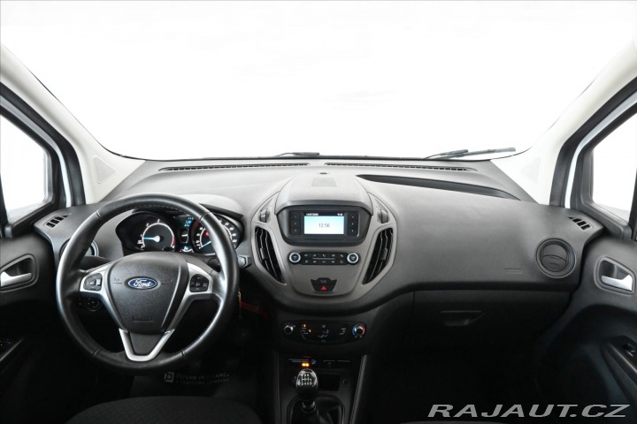 Ford Tourneo Courier 1,5 TDCi 75kW Záruka až 5 2021