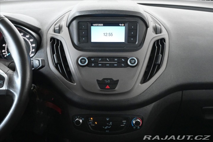Ford Tourneo Courier 1,5 TDCi 75kW Záruka až 5 2021