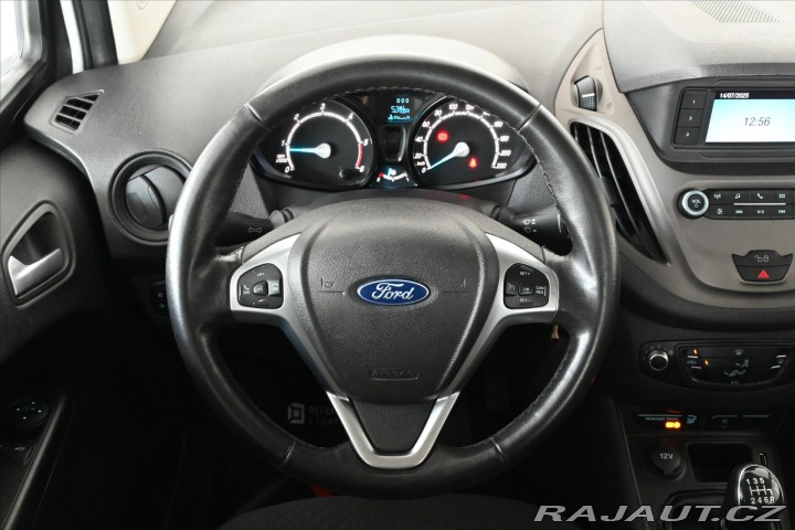 Ford Tourneo Courier 1,5 TDCi 75kW Záruka až 5 2021