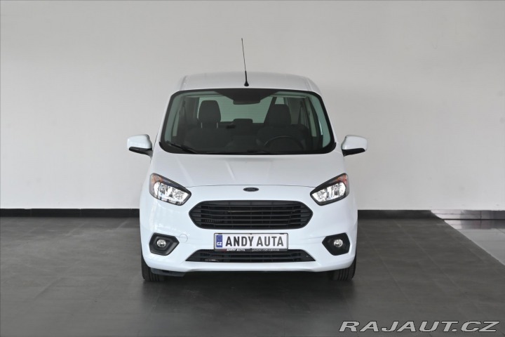 Ford Tourneo Courier 1,5 TDCi 75kW Záruka až 5 2021