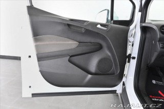 Ford Tourneo Courier 1,5 TDCi 75kW Záruka až 5 2021