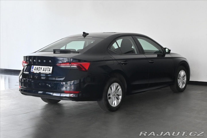 Škoda Octavia 2,0 TDi 110 kW DSG AMBIEN 2021
