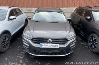 Volkswagen T-Roc 1,5 TSi 110kW DSG VŮZ PŘI