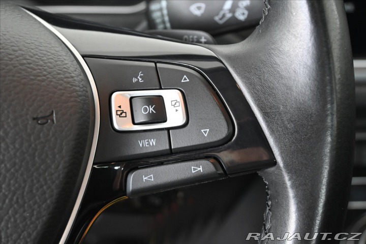 Volkswagen T-Roc 1,5 TSi 110kW DSG COMFORT 2019