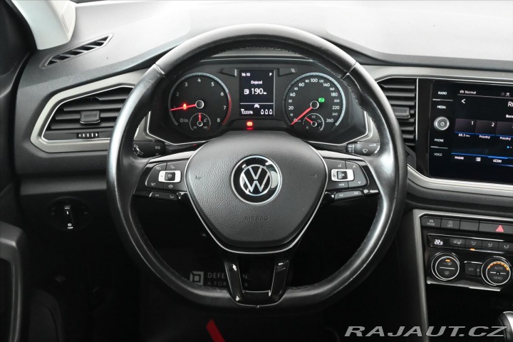 Volkswagen T-Roc 1,5 TSi 110kW DSG COMFORT 2021