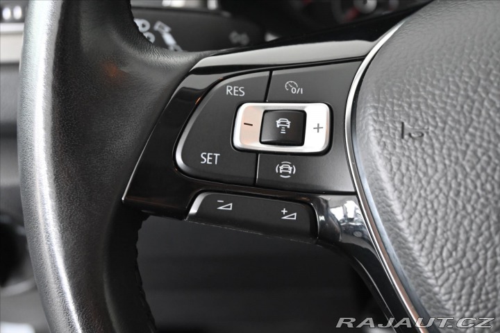 Volkswagen T-Roc 1,5 TSi 110kW DSG COMFORT 2021