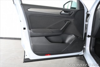Volkswagen T-Roc 1,5 TSi 110kW DSG COMFORT 2021