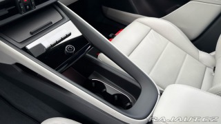 Porsche Macan 4 Electric 2024
