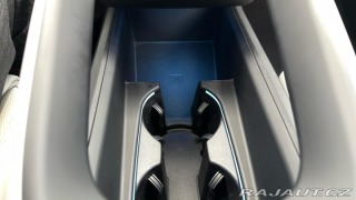Porsche Macan 4 Electric 2024