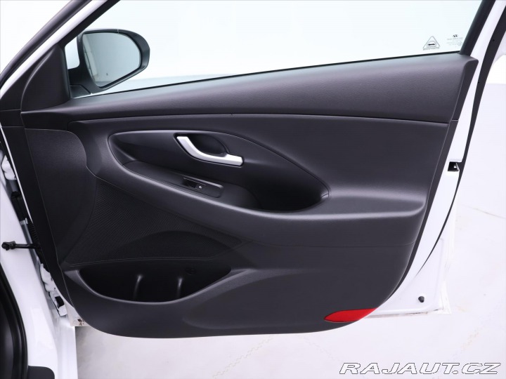 Hyundai i30 1,5 ¨T-GDI 117kW CZ 1.Maj 2022