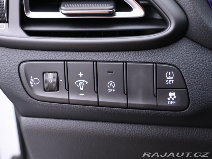 Hyundai i30 1,5 ¨T-GDI 117kW CZ 1.Maj 2022