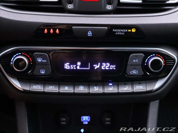 Hyundai i30 1,5 ¨T-GDI 117kW CZ 1.Maj 2022