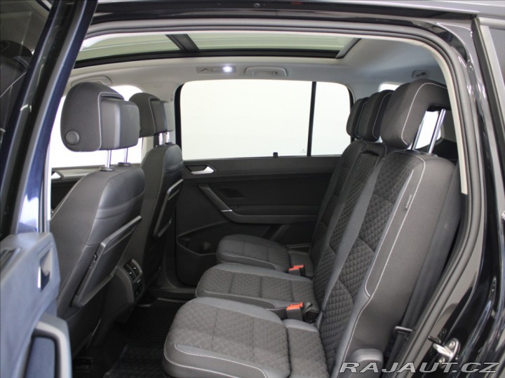 Volkswagen Touran 1,4 TSi 110kW DSG Pano.AC 2018