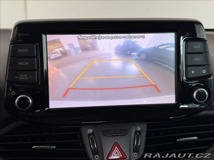 Hyundai i30 1,0 STYLE SERVISNÍ KNIHA 2017