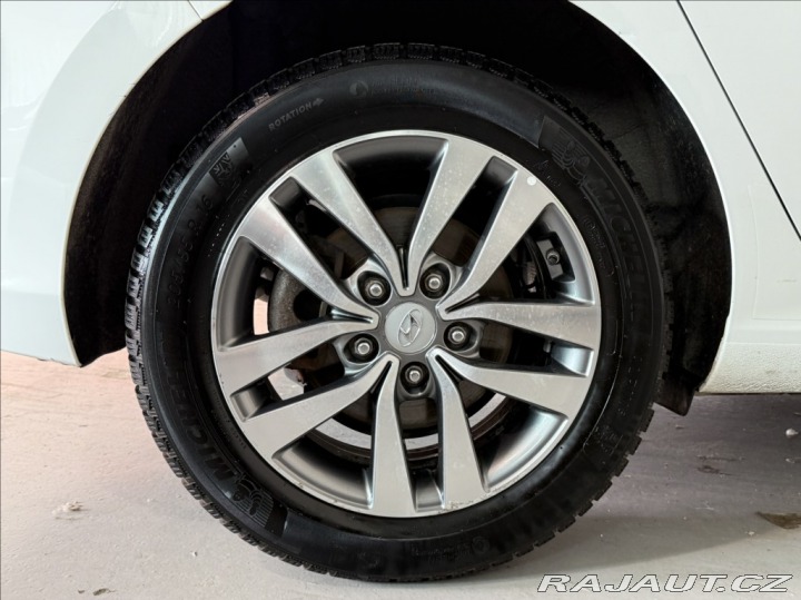Hyundai i30 1,0 STYLE SERVISNÍ KNIHA 2017
