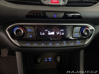Hyundai i30 1,0 STYLE SERVISNÍ KNIHA 2017