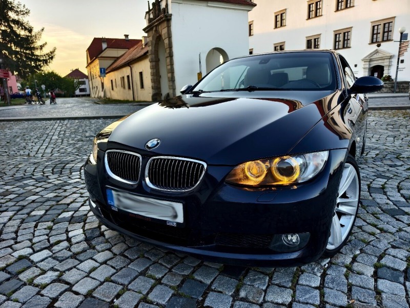 BMW 3 335i e93 2007 modro černá