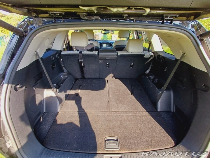 Kia Sorento 2,2   crdi; 7 míst 1800