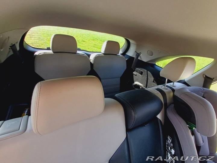 Kia Sorento 2,2   crdi; 7 míst 1800