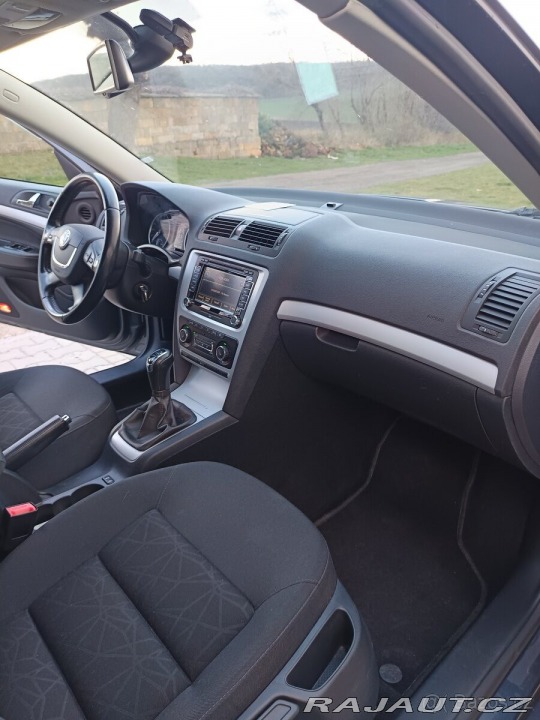 Škoda Octavia 2,0 103 kw 2011